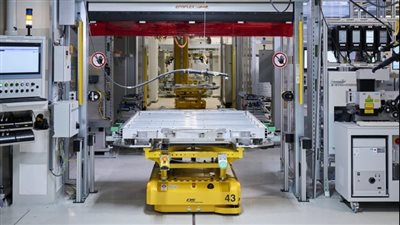 المجر تستقبل مصنعا لإنتاج بطاريات 