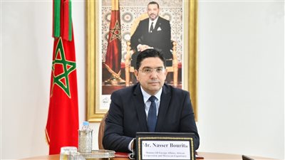 سقطوا في فخ مومسات.. المغرب يأمر بعودة دبلوماسيين من كولومبيا