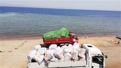 من البلوهول بدهب إلى أبو جالوم بنويبع.. البيئة تنظم حملة مكبرة لحماية النظم البيئية