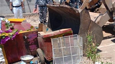 وزارة الري تشن حملة مكبرة بالقليوبية وتزيل 4 حالات تعد على ترعة الإسماعيلية