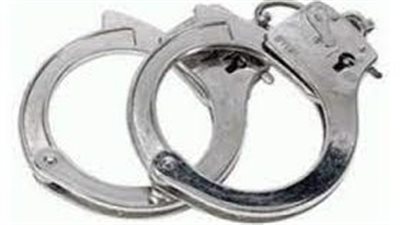 تفسير حلم الكلبشات في المنام وعلاقته بالتخلص من الهموم والمشاكل الصعبة 