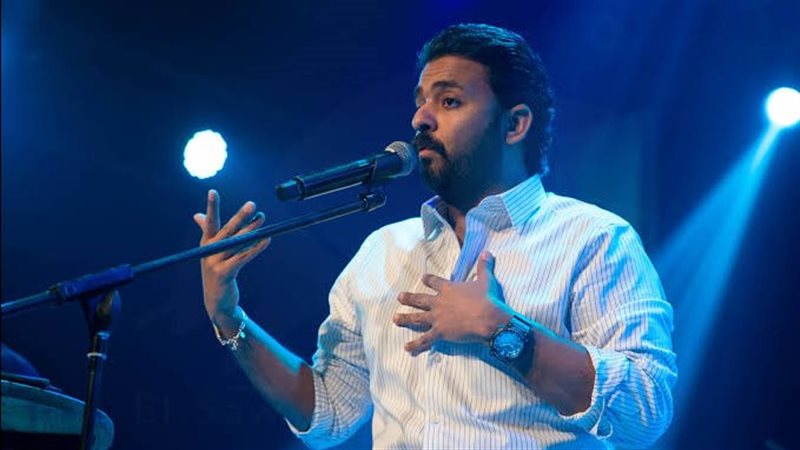 الشاعر عمرو حسن