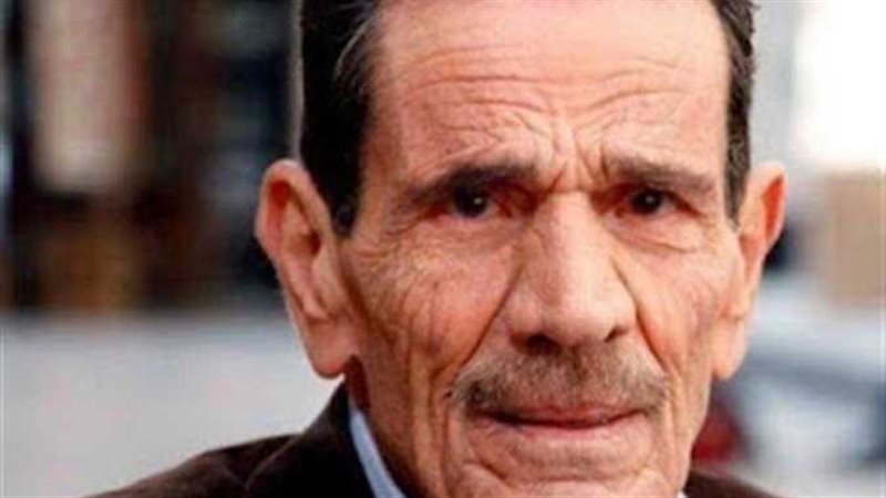  الفنان السوري بسام