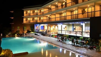 انطلاق المرحلة الثانية لرفع كفاءة سرعة الإنترنت بالفنادق.. أكتوبر القادم