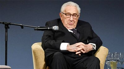 كيسنجر: المواجهة العسكرية بين الصين وأمريكا كارثة على البشرية وتدمير للعالم