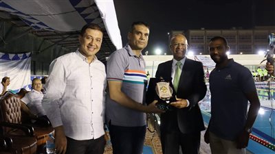 92 ميدالية وتحطيم 10 أرقام قياسية لنادي المنيا في بطولة الصعيد للسباحة