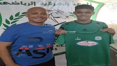 نادي الشرقية يتعاقد مع ”شبيه” أشرف بن شرقي | صورة