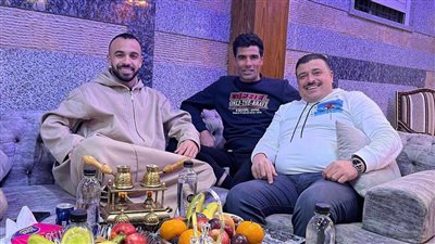 من هو صديق أفشة المثير للجدل | صور