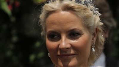 اصابة زوجة ولي عهد النرويج الأميرة ميت ماريت بكورونا 