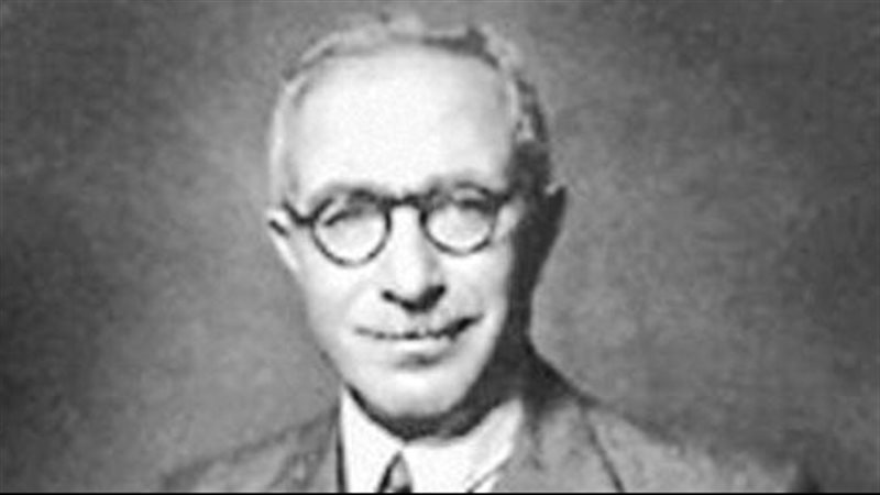 الدكتور محمد حسين
