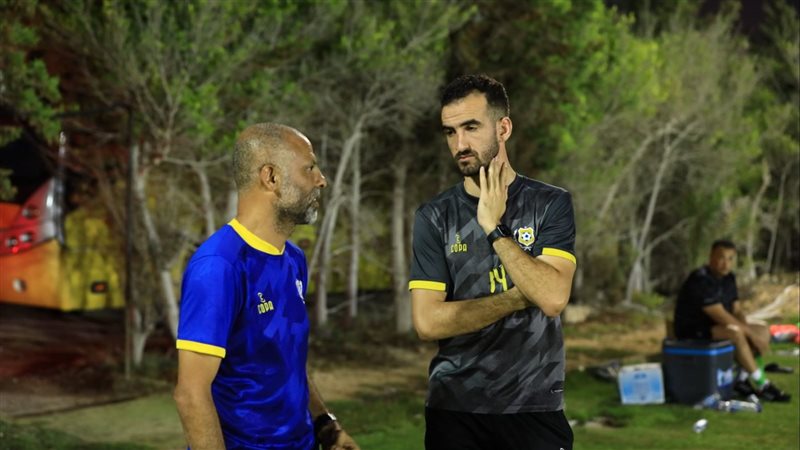 دونجا مع مدرب الإسماعيلي