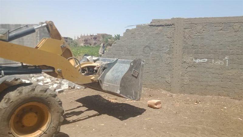 حملة إزالة بأسيوط