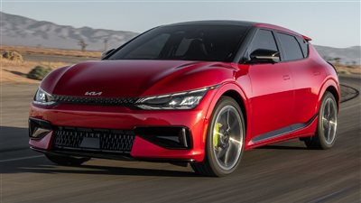 كيا EV6 GT الكهربائية تظهر لأول مرة بقوة 577 حصانا