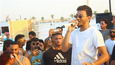 حودة بندق ولورديانا يشعلان حفل وايت بيتش بمارينا | صور