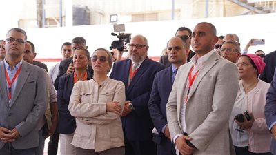  خلال جولتها بمصانع ٦ أكتوبر.. وزيرة البيئة تفتتح محطة معالجة الصرف الصناعي