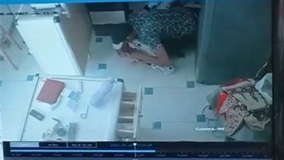 تفاصيل اعتداء بلطجي على طالبة جامعية تعمل في صيدلية بالإسماعيلية | فيديو 