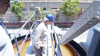 وزيرة البيئة تتفقد شركة ايجل للبولميرات وتفتتح محطة معالجة ثلاثية لمياه الصرف