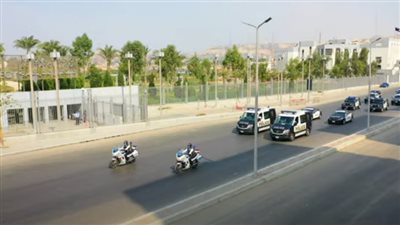 ضبط كمية من الرصاص الخام المحظور تصديره داخل حاويتين قبل تهريبها للخارج