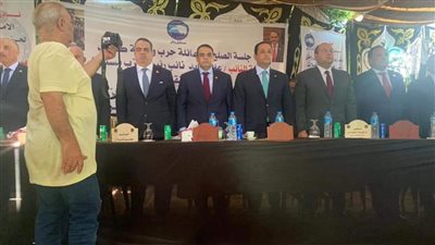 إنهاء خصومة ثأرية بين عائلتين بالعياط بحضور نائب محافظ الجيزة | صور