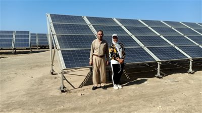 على مساحة 5 أفدنة.. جولة داخل أكبر محطة لإنتاج الكهرباء من الطاقة الشمسية بجمصة | فيديو