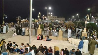 احتفالات الأقباط بعيد صعود السيدة العذراء على الكورنيش وفي الحدائق العامة بالأقصر | صور