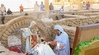 لأول مرة بعد ٩ قرون..صلاة عيد صعود العذراء من كنيستها الأثرية ببرية الأساس في نقادة|صور