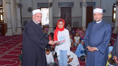 مديرو المديريات يتفقدون البرنامج الصيفي للطفل ويشيدون بأداء الأئمة | صور 