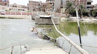 الري تبدأ أعمال المعاينة لوضع مخطط هندسي لبناء كوبري العزيزية المنهار 