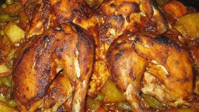 طريقة عمل فراخ مشوية بالبصل فى الفرن | فيديو
