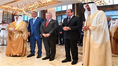 السيسي وضيوف مصر يتفقدون مدينة العلمين الجديدة ومنتجع ريجال هايتس | صور