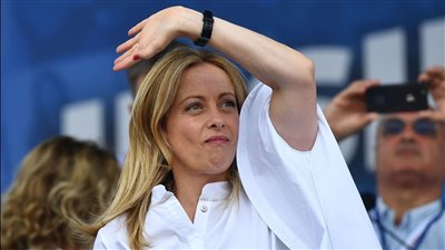 مرشحة لرئاسة وزراء إيطاليا تنشر مقطع فيديو لتعرض امرأة للإغتصاب