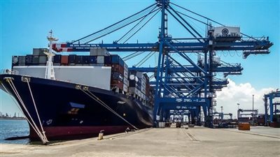 تداول 13 ألف طن بضائع بموانئ البحر الأحمر
