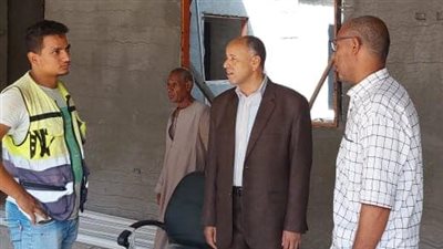 محافظ سوهاج يكلف رئيس مدينة دار السلام بمتابعة إنشاء مجمع الخدمات ووحدة صحية