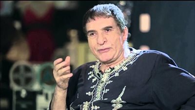 محيي إسماعيل يكشف تفاصيل أحدث أعماله الأدبية 