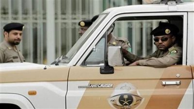 القبض على عصابة سرقة الحسابات البنكية للمواطنين والمقيمين بالسعودية 