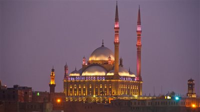 تعرف على نجوم الليلة الثامنة من مهرجان القلعة