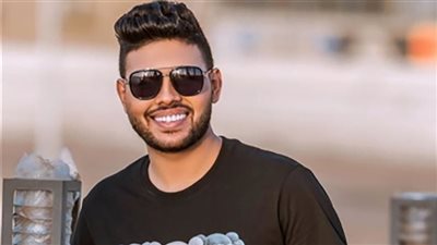 حقيقة إقامة المطرب محمد شاهين بدبي وامتناعه عن العمل في مصر 