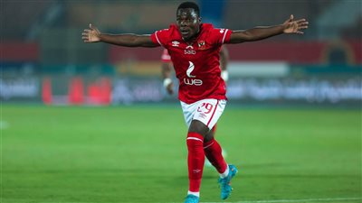 ميكيسوني يسجل الهدف الأول للأهلي في شباك إنبي