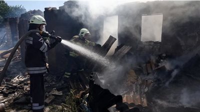 زيلينسكي: ارتفاع قتلى الهجوم الروسي على محطة قطارات مدينة تشابلينو إلى 22 