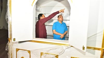 لتوفير فرص عمل للشباب.. محافظ أسيوط يتفقد نموذجا للأكشاك والمنافذ المقرر توزيعها بالمواقف 