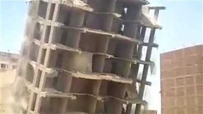 إزالة مساكن معارضة لمحور الفريق كمال عامر ببولاق الدكرور | فيديو