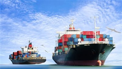 تغطيات تأمين الشحنات والبضائع عبر البحار والأنهار والطرق البرية 