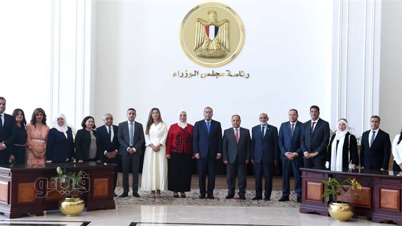 جانب من توقيع الاتفاقية