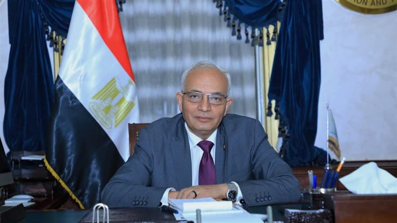 رضا حجازي وزير التربية