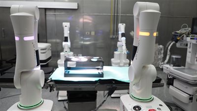 لإجراء العمليات بالمجان.. الخشت يعلن بدء استخدام الروبوت الجراحي بوحدة علاج القصور الكلوي