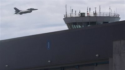 15 طائرة صينية تعبر الخط الفاصل لمضيق تايوان