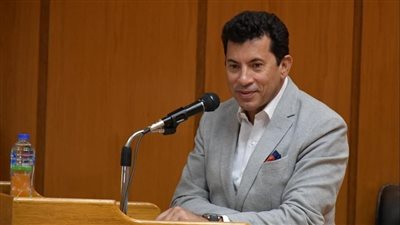 وزير الرياضة: خطة لتطوير مراكز الشباب بالتعاون مع المحافظين