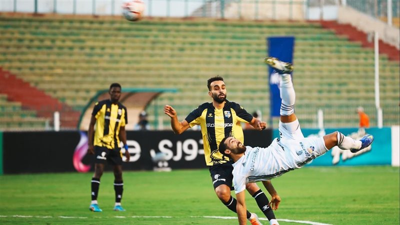 الجونة ضد المقاولون