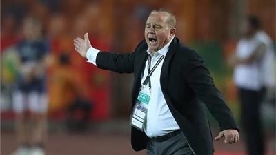 المقاولون العرب يعلن تجديد عقد شوقي غريب لمدة موسمين 