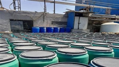 تفاصيل ضبط 11 طن عسل جلوكوز مجهول المصدر بمصنع بالشرقية|صور